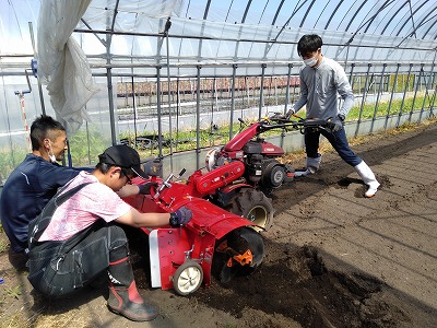 2人で押さえ中